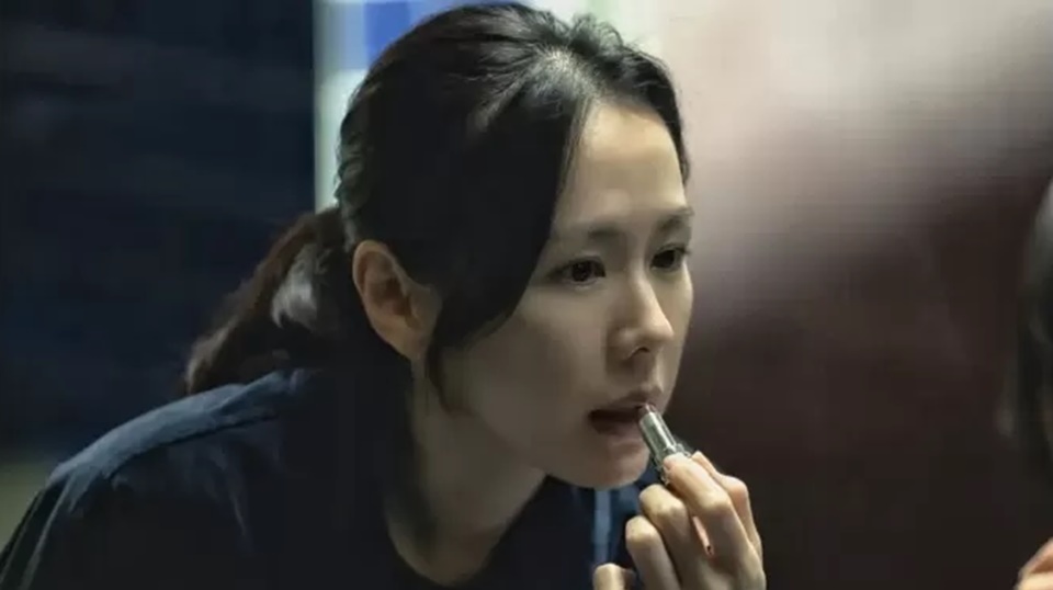 Son Ye Jin Perankan Mi Ri di Film 'No Other Choice'